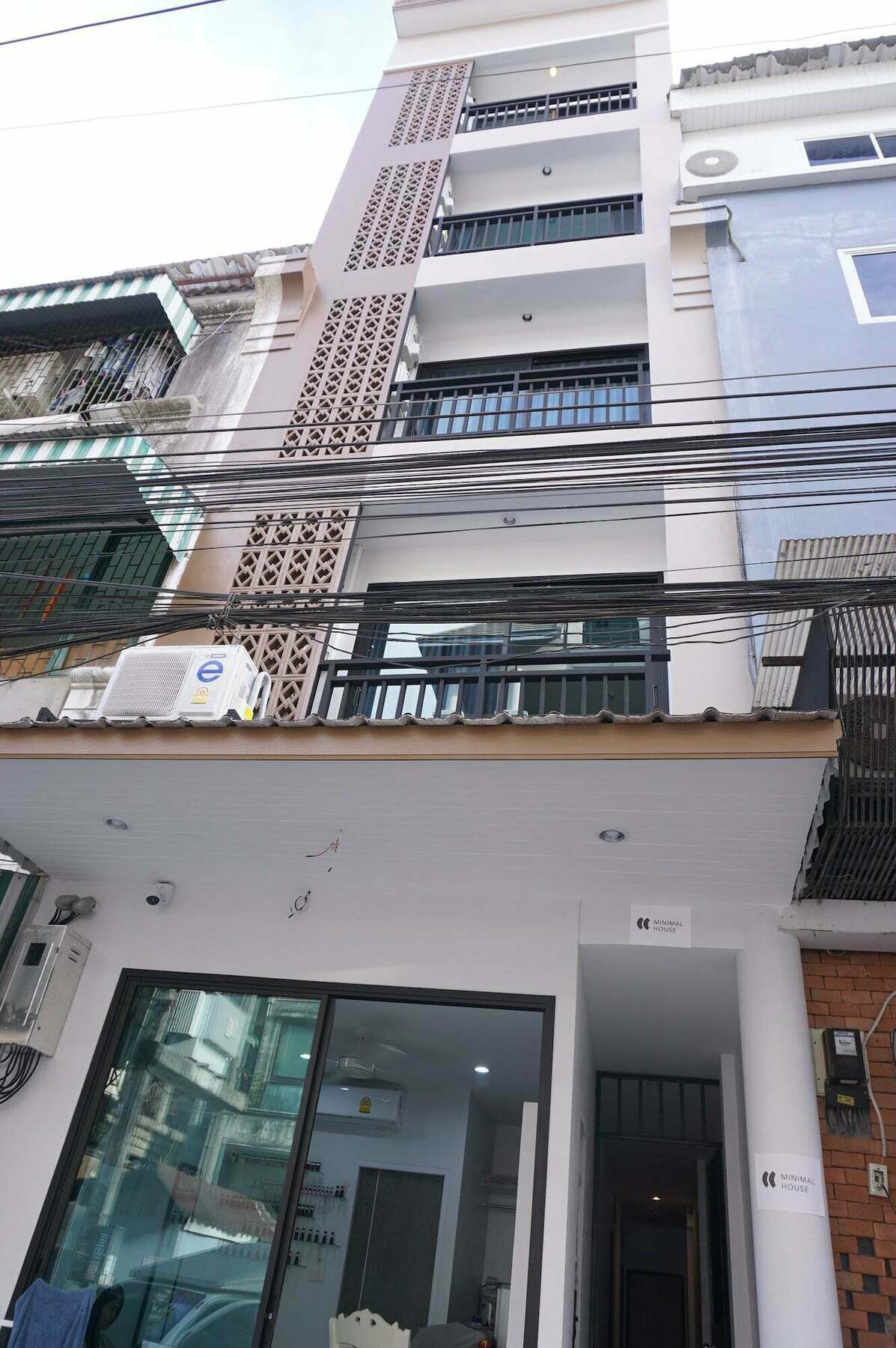 Patong 芭东极简之家旅舍 外观 照片